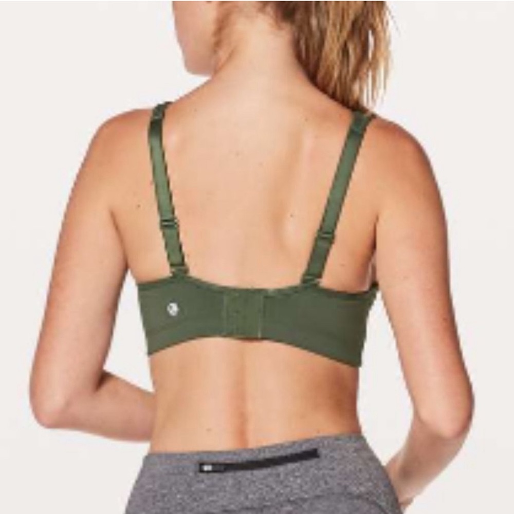 Lululemon Ta Ta Tamer III Sports Bra Barracks Green Luxtreme Mesh Size 34D